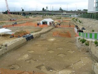 Chantier de fouilles sur le future emplacement du Syctom, incinérateur de déchets ménagers, Paris.